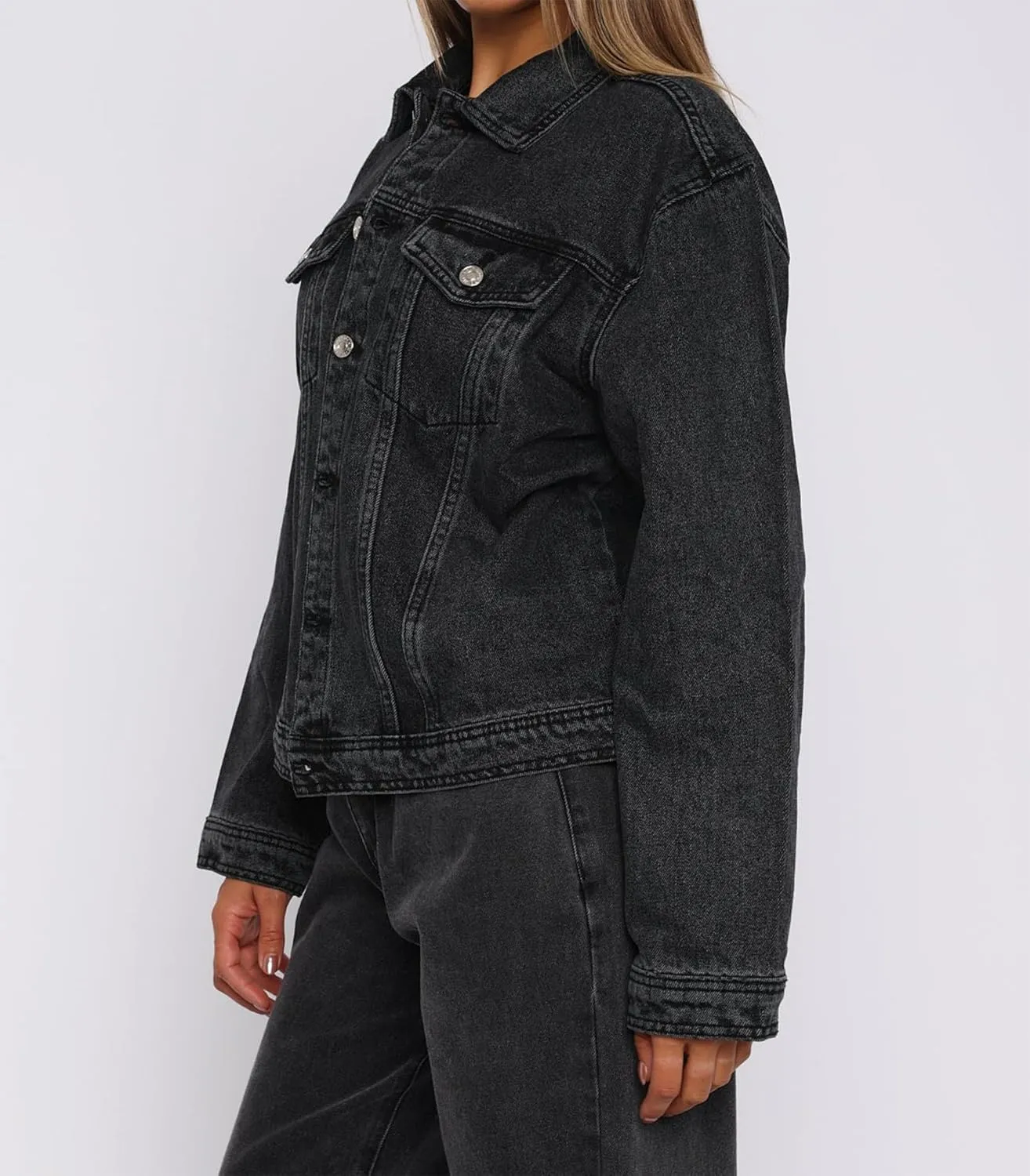 2025 Jean Jackets for Women Casual Long Sleeve Button Up Denim Jacket Western Oversized Shacket Jacket