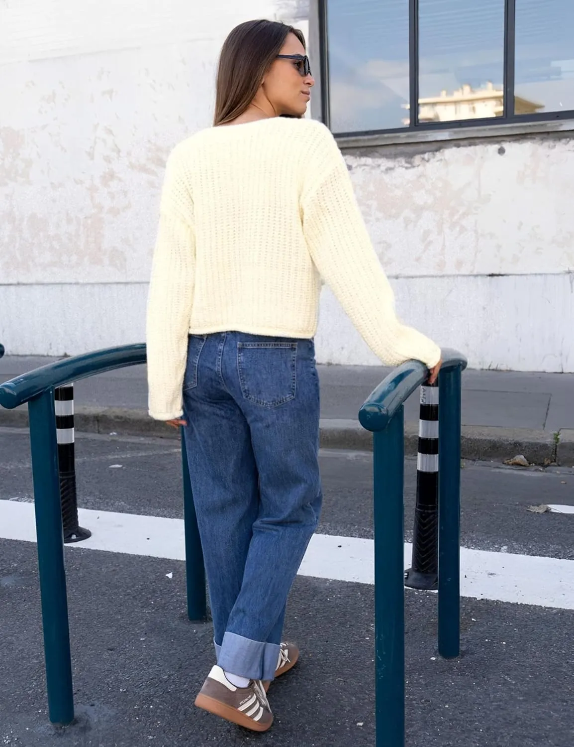 Women's Cropped Cardigan Sweaters Chunky Knit Gold Button Down Long Sleeve Open Front Cardigan with Pockets