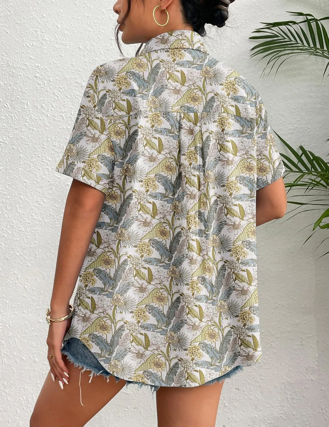 Zeagoo Womens Button Down Linen Shirt Short Sleeve Cotton Blouse Summer Casual Loose Fit Beach Tops S-2XL